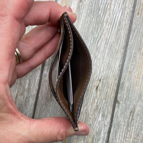 Limited Slim Id Card Case In Signature Canvas With Banana Print Bag Purse Wallet - Picture 6 of 7